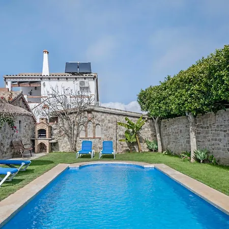 Casas Alfonso Y Laura Holiday home *