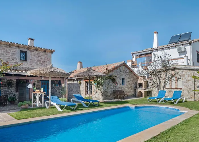 Casas Alfonso Y Laura