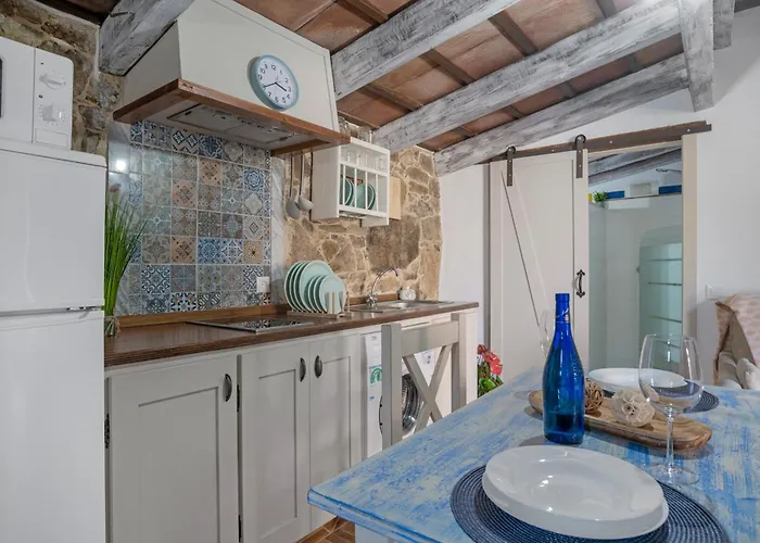 Casas Alfonso Y Laura 科尼尔-德拉弗龙特拉