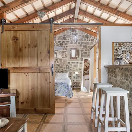Holiday home Casas Alfonso Y Laura *